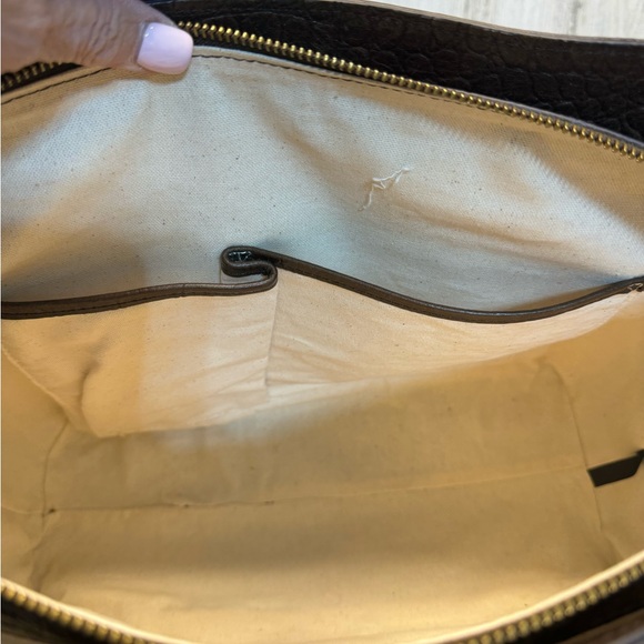 Margot New York Taylor Triple Compartment Leather Tote - Picture 5 of 8